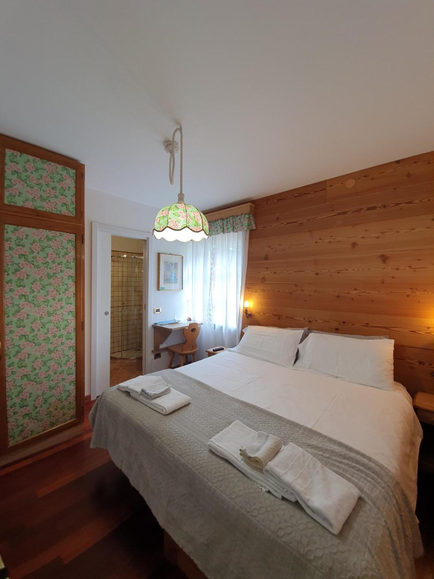 B&B Cristallo 코르티나 담페조 외부 사진
